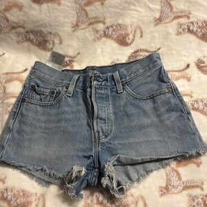 Levi’s button down shorts